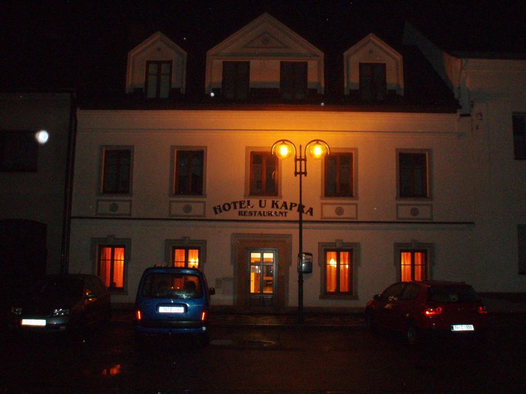 Hotel U Kapra ลาซนิเย บิเยโลห์รัด ภายนอก รูปภาพ